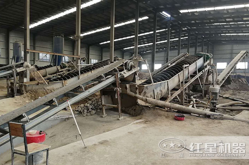 螺旋洗砂機(jī)作業(yè)現(xiàn)場實(shí)拍 螺旋洗砂機(jī)作業(yè)現(xiàn)場實(shí)拍