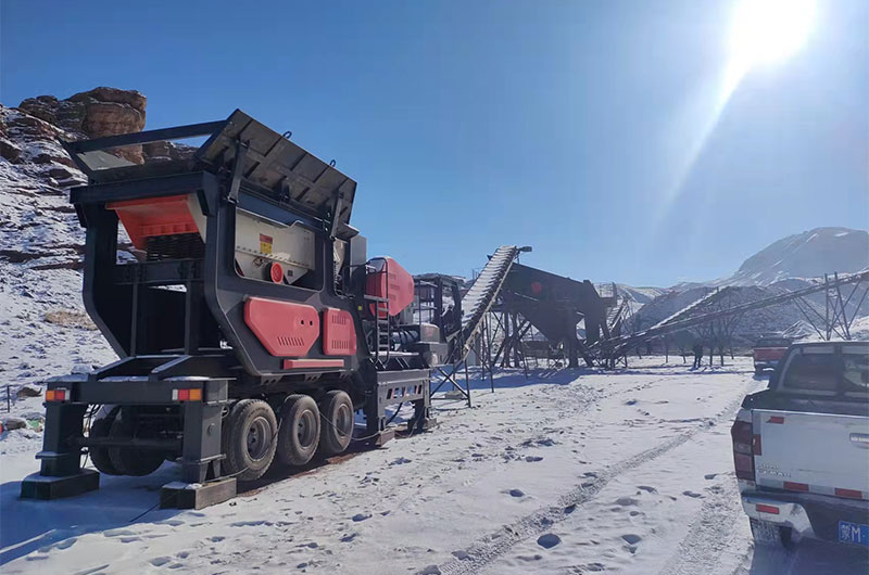 圖片1-移動顎式破碎機(jī) 圖片1-移動顎式破碎機(jī)