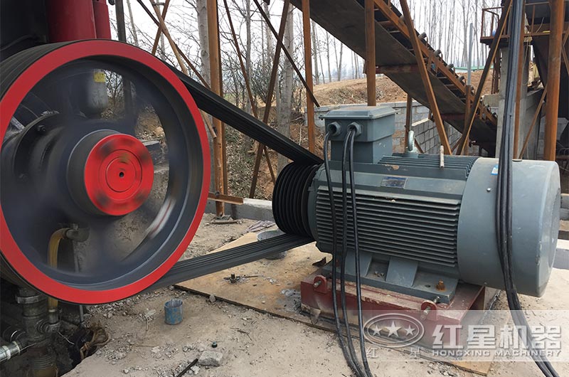 圓錐機(jī)電機(jī)實(shí)拍 圓錐機(jī)電機(jī)實(shí)拍