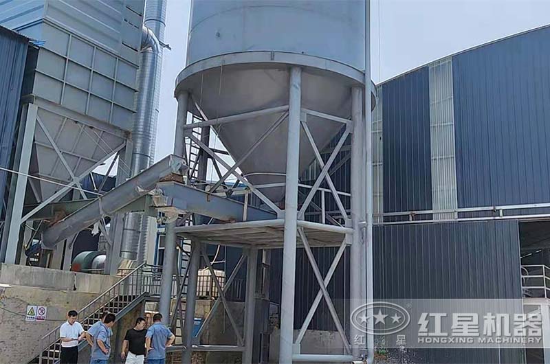 成品筒倉(cāng) 成品筒倉(cāng)