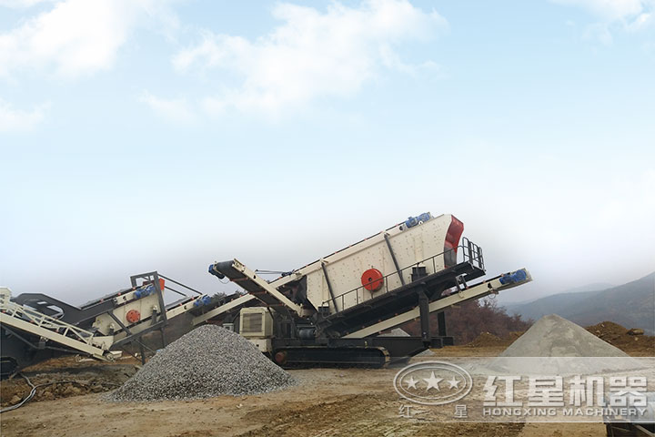 車載流動石子、粉碎機生產(chǎn)現(xiàn)場